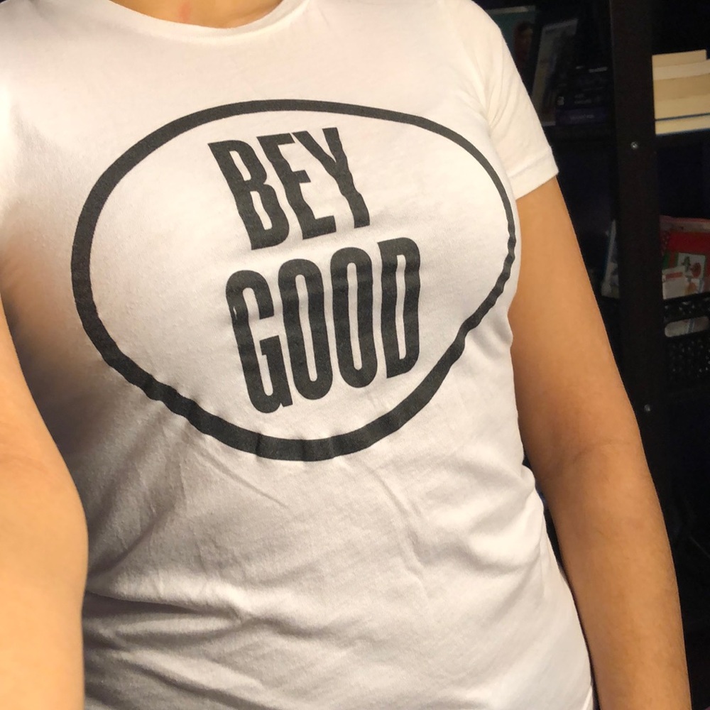 Beyoncé Bey Good Short Sleeve Tee
